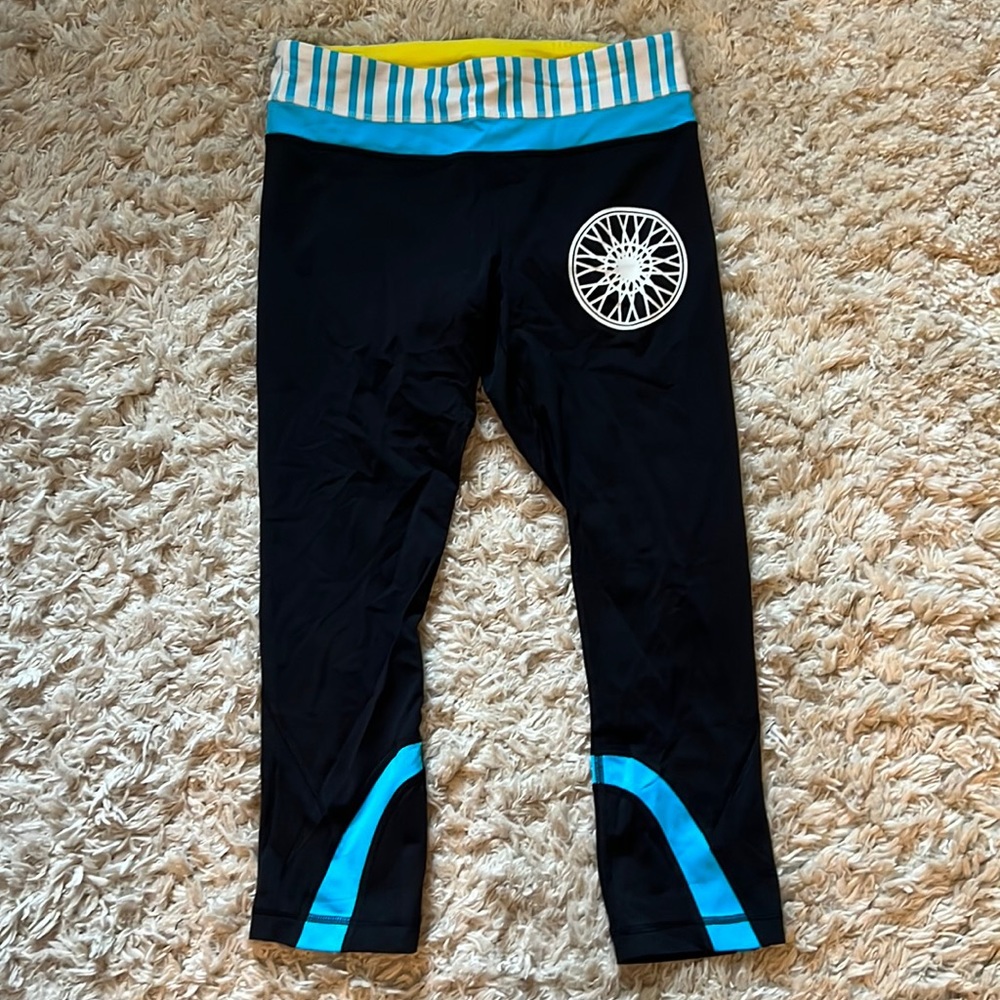 Lululemon athletica x SoulCycle leggings size 6